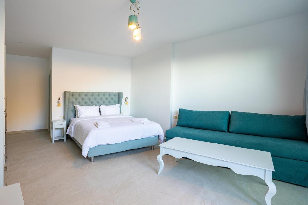 Molos Apartments Лутрон Экстерьер фото